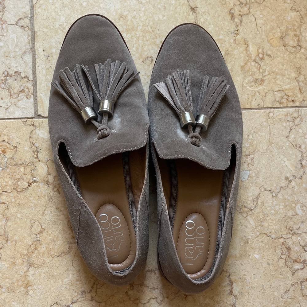 Franco Sarto Women's Gray Suede Tassel Loafers